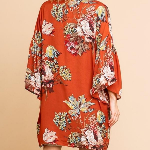 NWT Umgee Boho Bell Sleeve Kimono - Picture 3 of 8